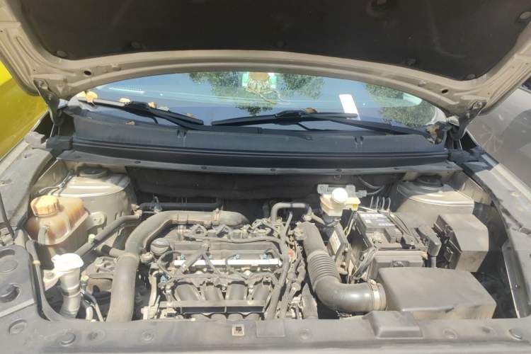 Used FORTHING Joyear X5 2017 Jingxiang Series 1.5T CVT Luxury Model Engine Bay