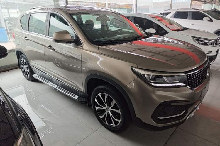 Used FORTHING Joyear X5 2017 1.6L CVT Luxury Model Front Right 45 Deg