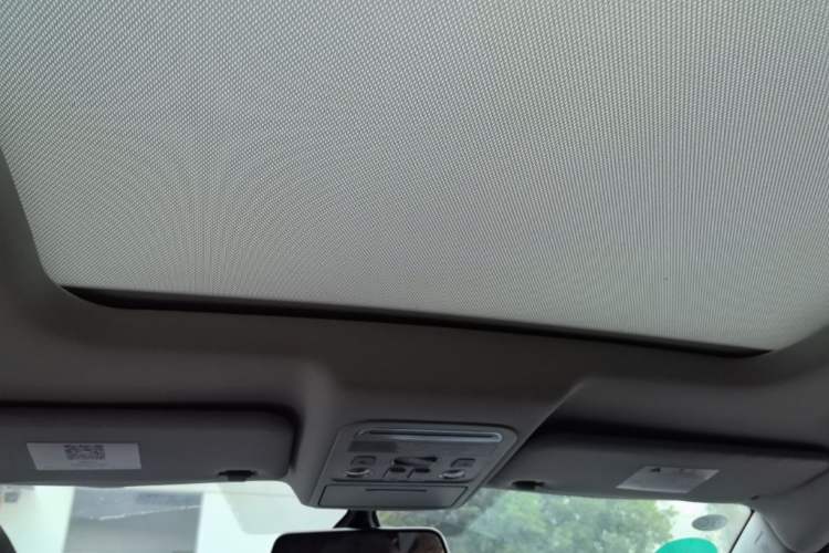 Used FORTHING Joyear X5 2017 Jingxiang Series 1.5T CVT Luxury Model Headliner