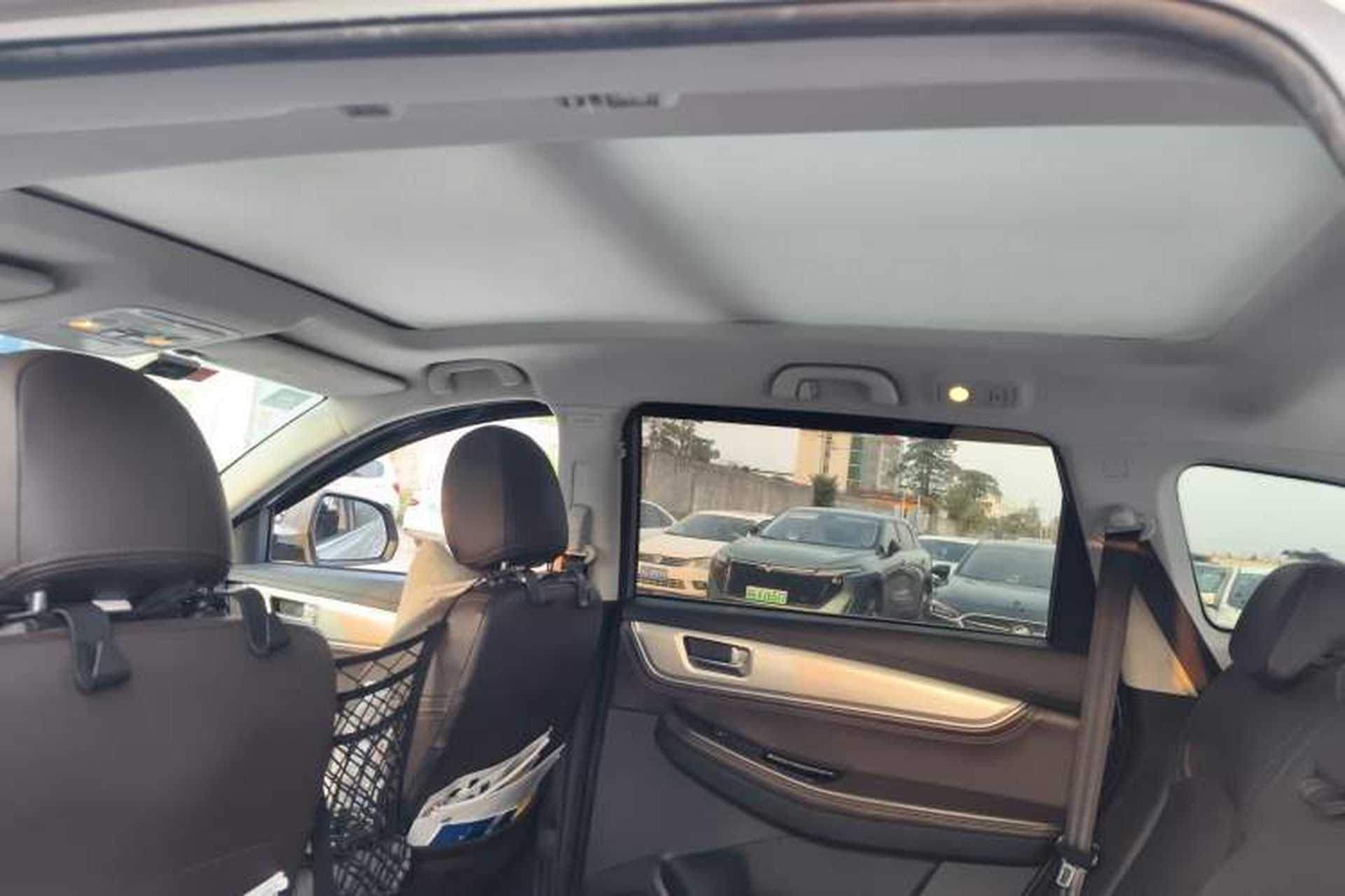 Used FORTHING Joyear X5 2017 Jingxiang Series 1.5T CVT Luxury Model Headliner