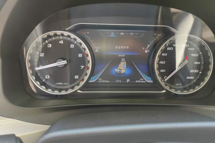 Used FORTHING Joyear X5 2017 Jingxiang Series 1.5T CVT Luxury Model Instrument Cluster