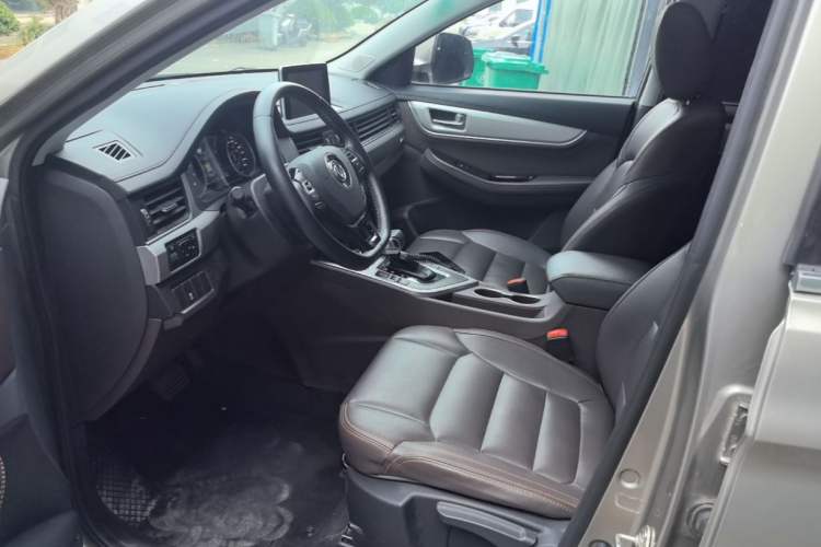 Used FORTHING Joyear X5 2017 Jingxiang Series 1.5T CVT Luxury Model Left Front Seat