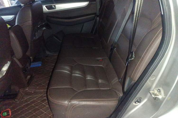 Used FORTHING Joyear X5 2017 1.6L Manual Luxury Model Left Rear Seat