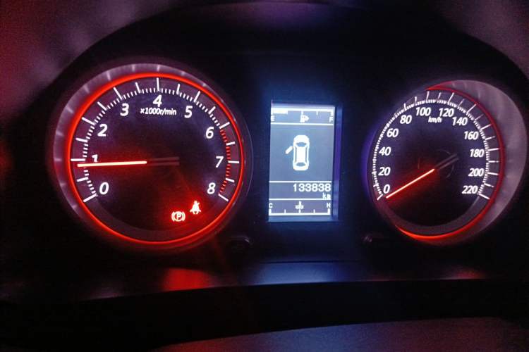Used FORTHING Joyear X5 2017 1.6L Manual Luxury Model Odometer Close Up