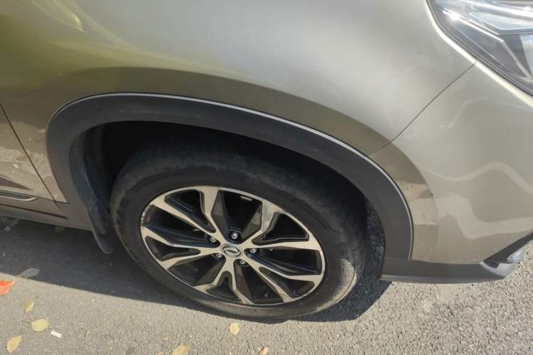 Used FORTHING Joyear X5 2017 Jingxiang Series 1.5T CVT Luxury Model Right Front Wheel Hub
