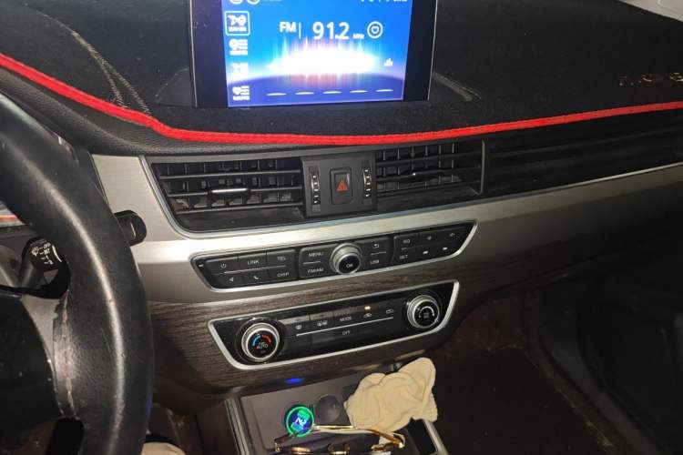 Used FORTHING Joyear X5 2017 1.6L Manual Luxury Model Audio And AC Panel