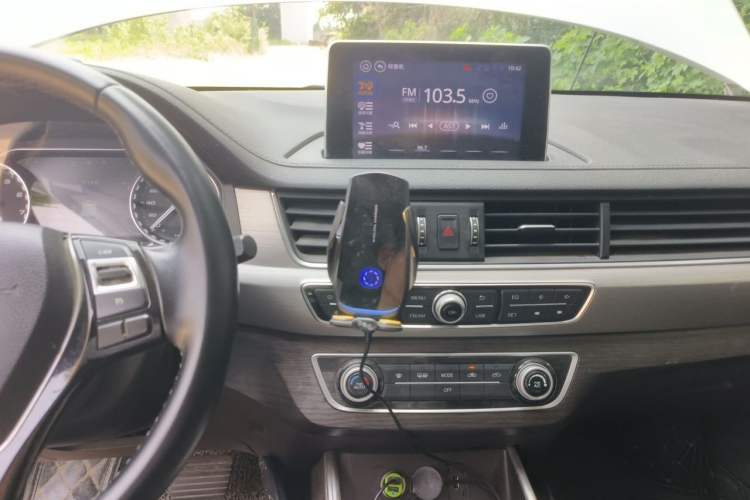 Used FORTHING Joyear X5 2017 Jingxiang Series 1.5T CVT Luxury Model Audio And AC Panel