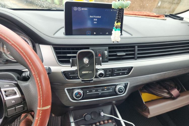Used FORTHING Joyear X5 2017 1.6L CVT Luxury Model Audio And AC Panel