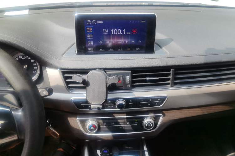 Used FORTHING Joyear X5 2017 2.0L Manual Luxury Version Audio And AC Panel