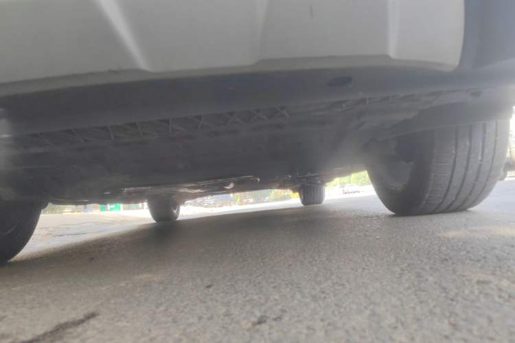 Used FORTHING Joyear X5 2017 Jingxiang Series 1.5T CVT Luxury Model Chassis Front