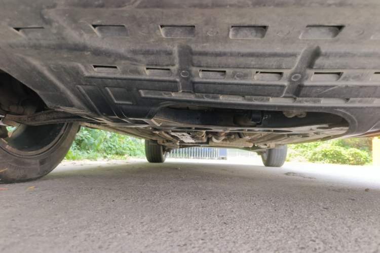 Used FORTHING Joyear X5 2017 Jingxiang Series 1.5T CVT Luxury Model Chassis Front