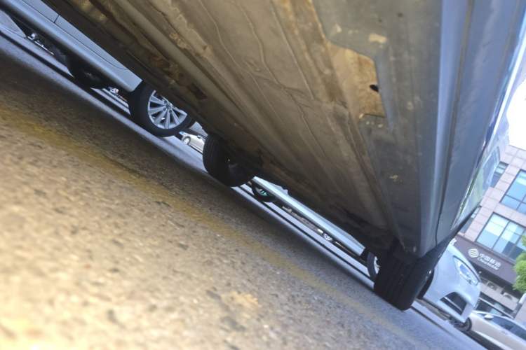 Used FORTHING Joyear X5 2017 Jingxiang Series 1.5T CVT Luxury Model Chassis Front Left