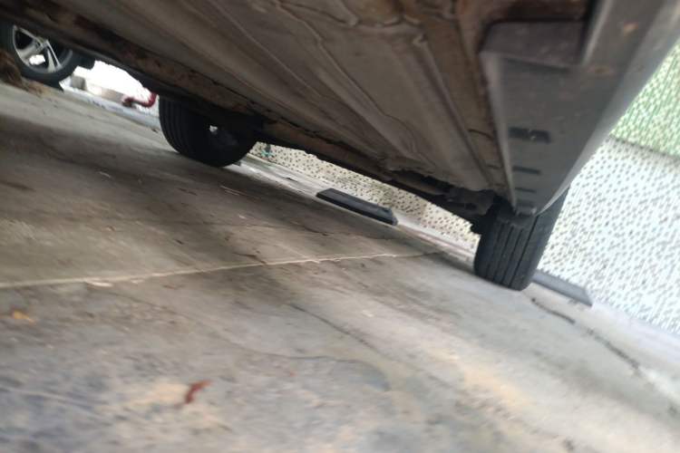 Used FORTHING Joyear X5 2017 Jingxiang Series 1.5T CVT Smart Connectivity Model Chassis Front Left