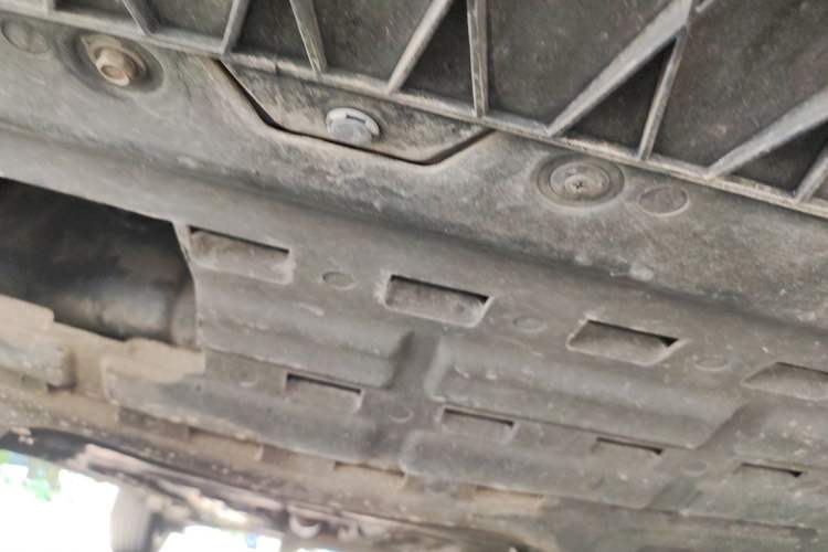 Used FORTHING Joyear X5 2017 Jingxiang Series 1.5T CVT Luxury Model Chassis Front Left