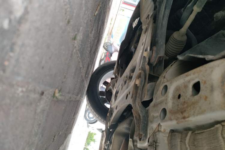 Used FORTHING Joyear X5 2017 Jingxiang Series 1.5T CVT Luxury Model Chassis Front Left