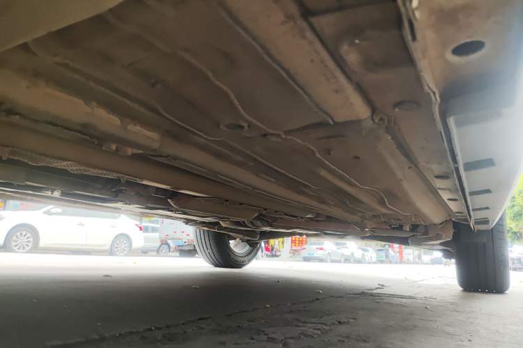 Used FORTHING Joyear X5 2017 Jingxiang Series 1.5T CVT Smart Connectivity Model Chassis Front Left