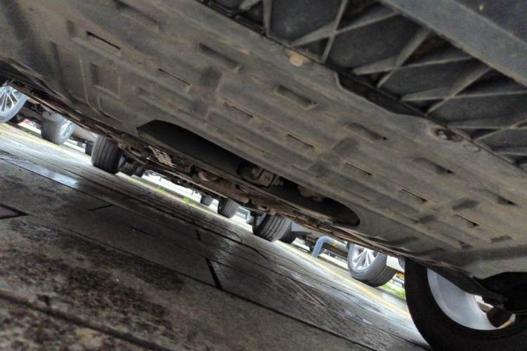 Used FORTHING Joyear X5 2017 Jingxiang Series 1.5T CVT Luxury Model Chassis Front