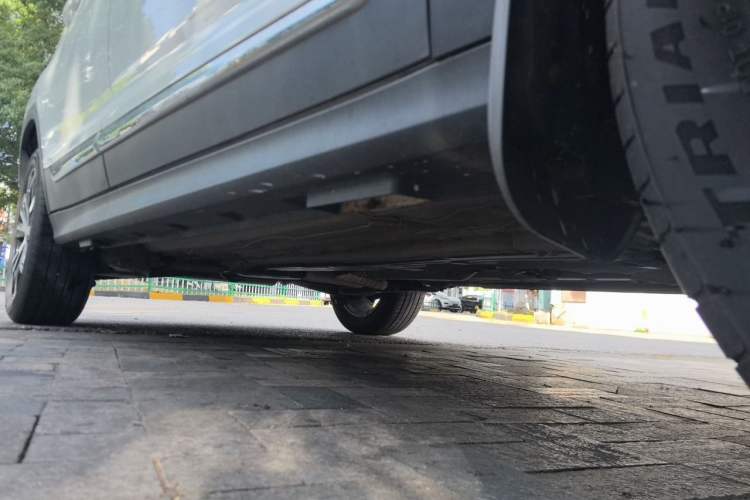 Used FORTHING Joyear X5 2017 Jingxiang Series 1.5T CVT Luxury Model Chassis Front Right