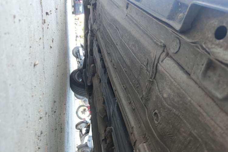 Used FORTHING Joyear X5 2017 Jingxiang Series 1.5T CVT Luxury Model Chassis Front Right