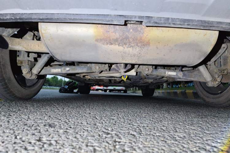 Used FORTHING Joyear X5 2017 Jingxiang Series 1.5T CVT Luxury Model Chassis Rear
