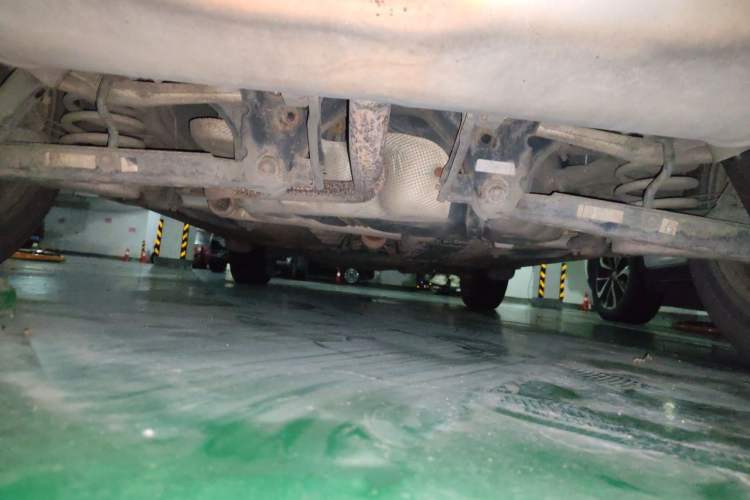 Used FORTHING Joyear X5 2017 1.6L CVT Luxury Model Chassis Rear