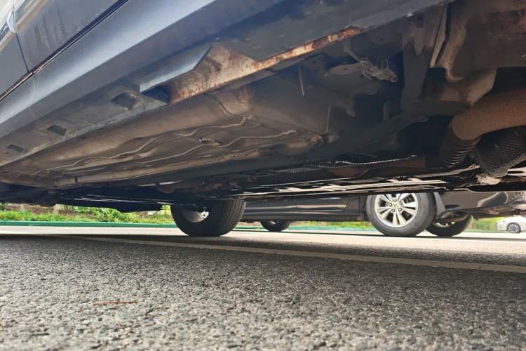 Used FORTHING Joyear X5 2017 Jingxiang Series 1.5T CVT Luxury Model Chassis Rear Left