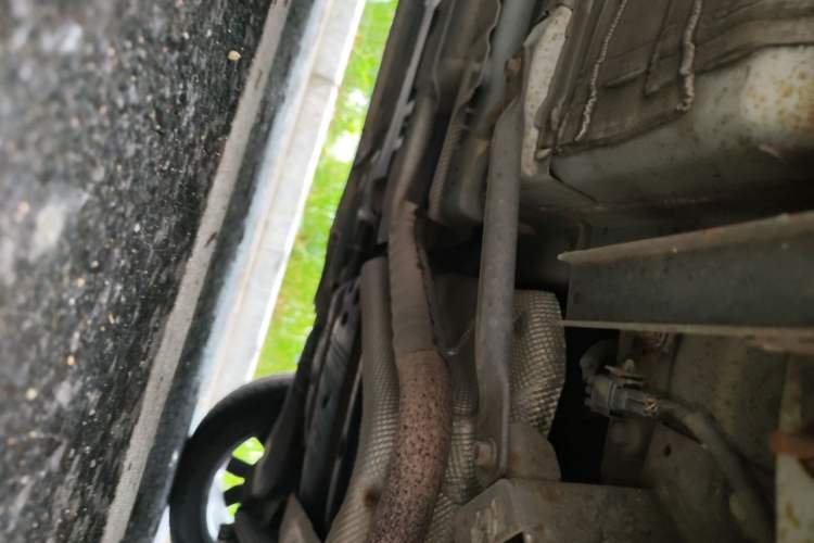 Used FORTHING Joyear X5 2017 Jingxiang Series 1.5T CVT Luxury Model Chassis Rear Left