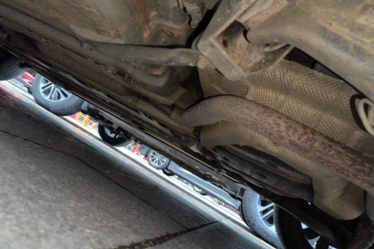 Used FORTHING Joyear X5 2017 Jingxiang Series 1.5T CVT Luxury Model Chassis Rear Left