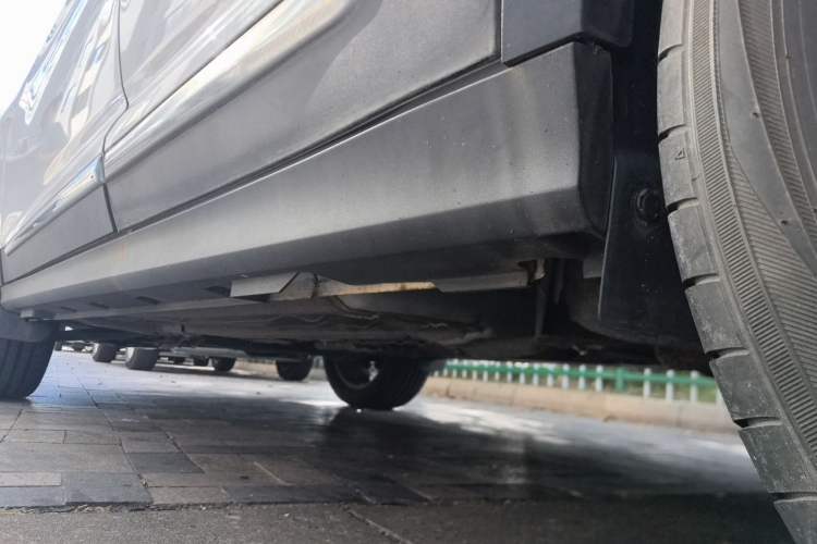 Used FORTHING Joyear X5 2017 Jingxiang Series 1.5T CVT Luxury Model Chassis Rear Left