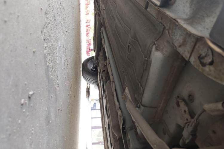 Used FORTHING Joyear X5 2017 Jingxiang Series 1.5T CVT Luxury Model Chassis Rear Left