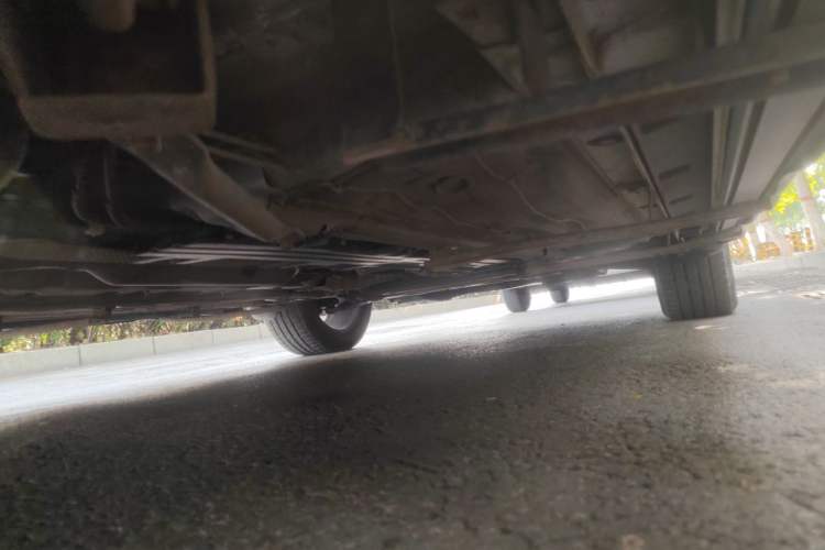 Used FORTHING Joyear X5 2017 Jingxiang Series 1.5T CVT Luxury Model Chassis Rear Right
