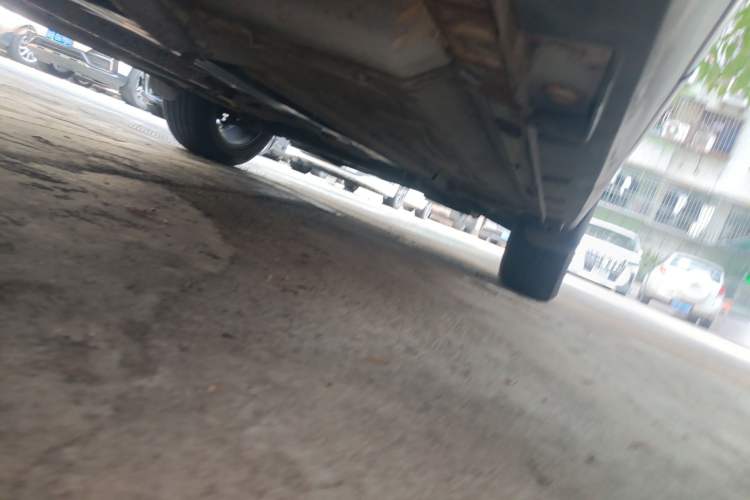Used FORTHING Joyear X5 2017 Jingxiang Series 1.5T CVT Smart Connectivity Model Chassis Rear Right