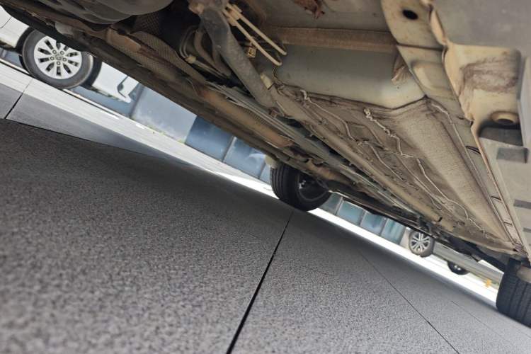 Used FORTHING Joyear X5 2017 Jingxiang Series 1.5T CVT Luxury Model Chassis Rear Right