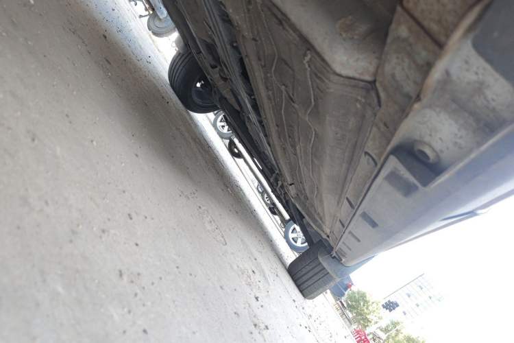 Used FORTHING Joyear X5 2017 Jingxiang Series 1.5T CVT Luxury Model Chassis Rear Right