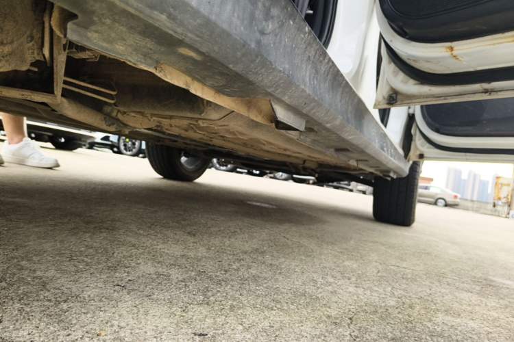 Used FORTHING Joyear X5 2017 Jingxiang Series 1.5T CVT Luxury Model Chassis Rear Right