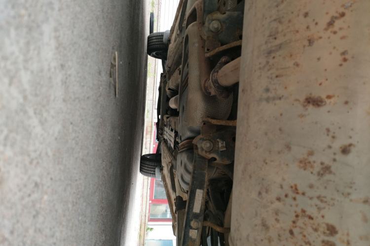 Used FORTHING Joyear X5 2017 Jingxiang Series 1.5T CVT Luxury Model Chassis Rear