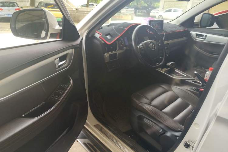 Used FORTHING Joyear X5 2017 1.6L CVT Luxury Model Driver Seat