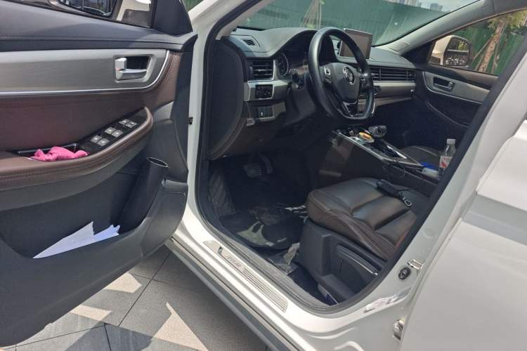 Used FORTHING Joyear X5 2017 Jingxiang Series 1.5T CVT Luxury Model Driver Seat