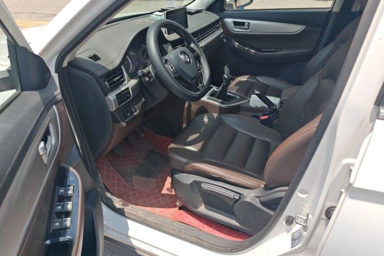 Used FORTHING Joyear X5 2017 1.6L Manual Luxury Model Driver Seat