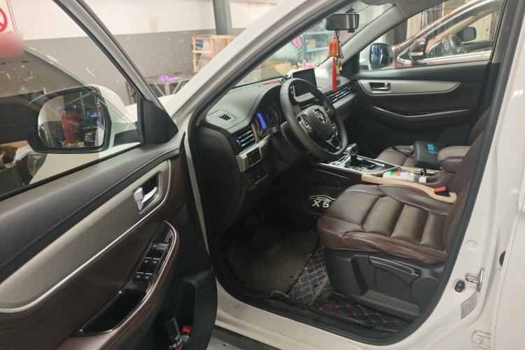 Used FORTHING Joyear X5 2017 Jingxiang Series 1.5T CVT Luxury Model Driver Seat