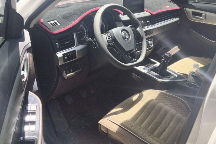 Used FORTHING Joyear X5 2017 1.6L Manual Luxury Model Driver Seat