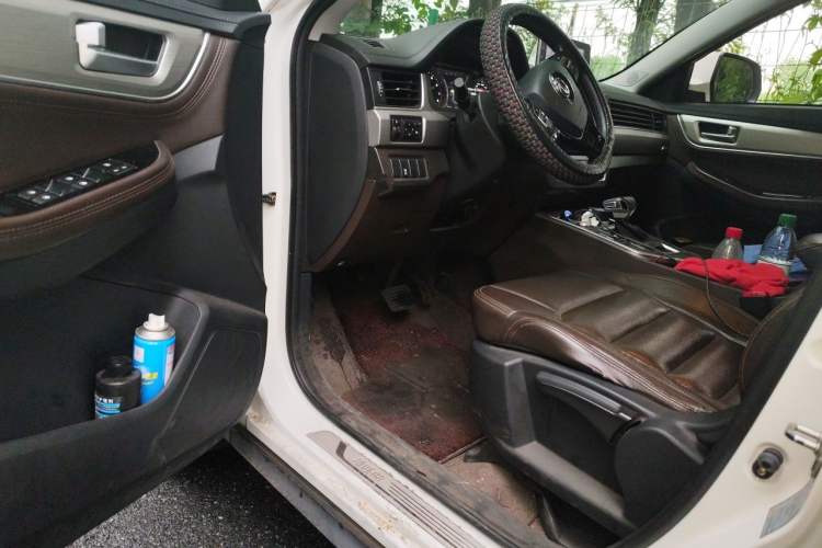 Used FORTHING Joyear X5 2017 Jingxiang Series 1.5T CVT Luxury Model Driver Seat