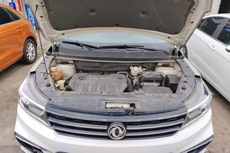 Used FORTHING Joyear X5 2017 Jingxiang Series 1.5T CVT Luxury Model Engine Bay