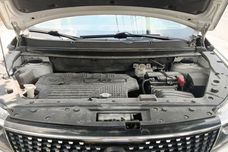 Used FORTHING Joyear X5 2017 1.6L Manual Luxury Model Engine Bay
