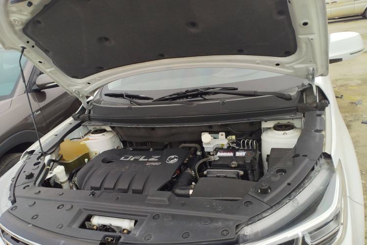 Used FORTHING Joyear X5 2017 Jingxiang Series 1.5T Manual Luxury Model Engine Bay