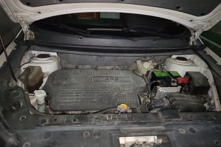 Used FORTHING Joyear X5 2017 1.6L CVT Luxury Model Engine Bay