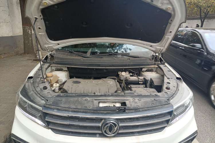 Used FORTHING Joyear X5 2017 Jingxiang Series 1.5T CVT Luxury Model Engine Bay
