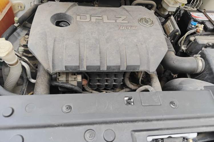 Used FORTHING Joyear X5 2017 Jingxiang Series 1.5T CVT Luxury Model Engine Bay