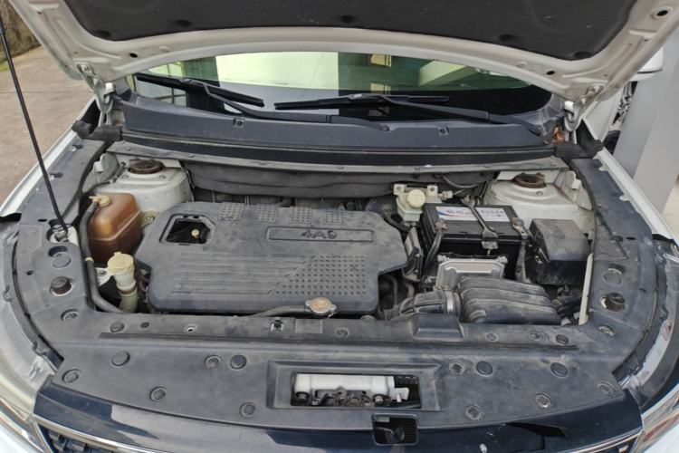 Used FORTHING Joyear X5 2017 1.6L CVT Luxury Model Engine Bay