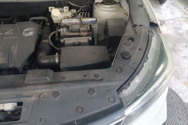 Used FORTHING Joyear X5 2017 Jingxiang Series 1.5T CVT Smart Connectivity Model Engine Bay Left
